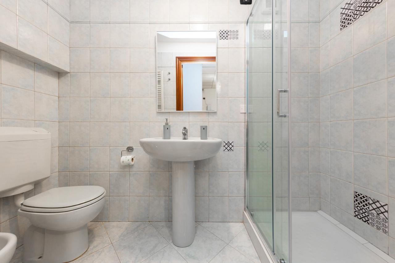 La Gioiosa - Top Location - Modern Apartment Near Metro Bengasi 都灵 外观 照片